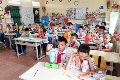 TRƯỜNG TH XÃ NGHĨA LỢI TỔ CHỨC “VUI TRUNG THU” CHO CÁC EM HỌC SINH.