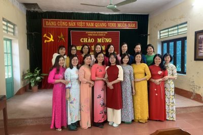 Trường Tiểu học xã Nghĩa Lợi – Tôn vinh người phụ nữ “Những bông hoa ngát hương”!